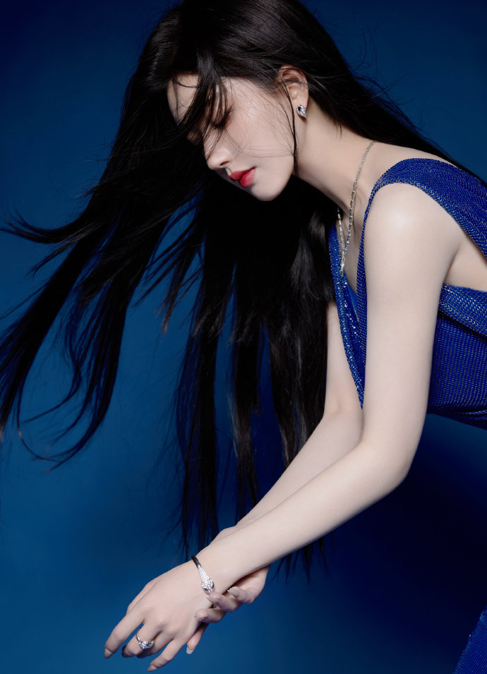 我c - 妈妈扶着洗衣机让我c手机版V8j9九游真人游戏第一品牌妈妈扶着洗衣机让