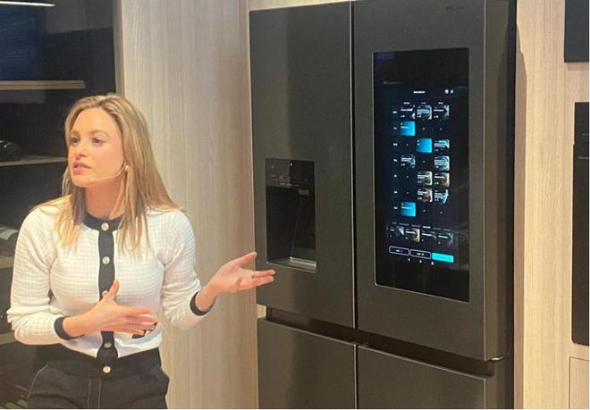CES2025引领智能家居新潮流j9国际站海信大屏冰箱780闪耀(图4)